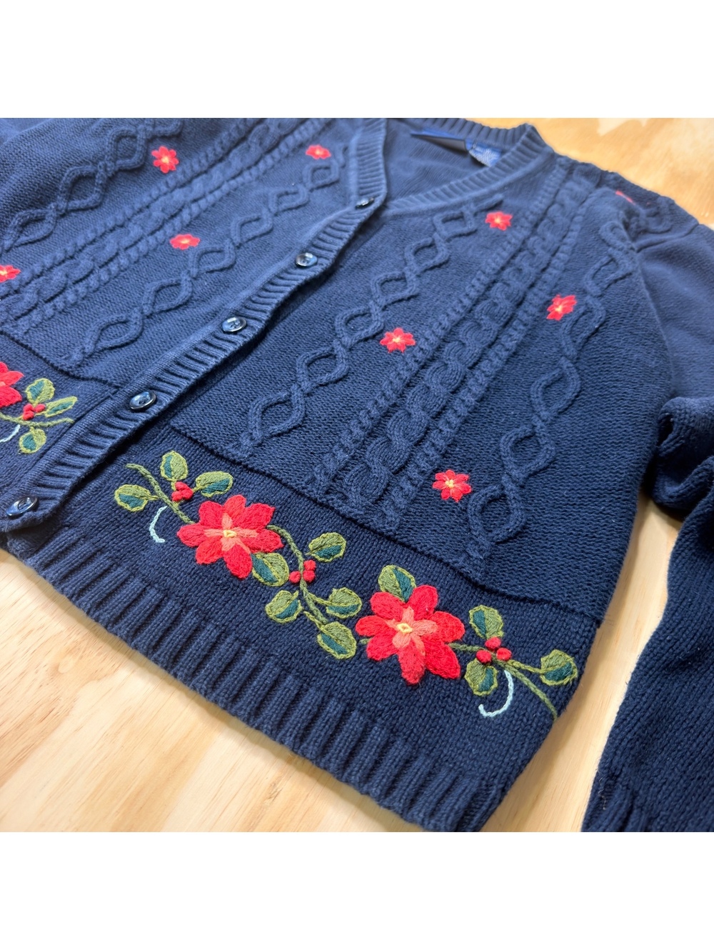 Navy Blue Cable Knit Cotton Cardigan with Embroidered Flowers Size M - Picture 2 of 7